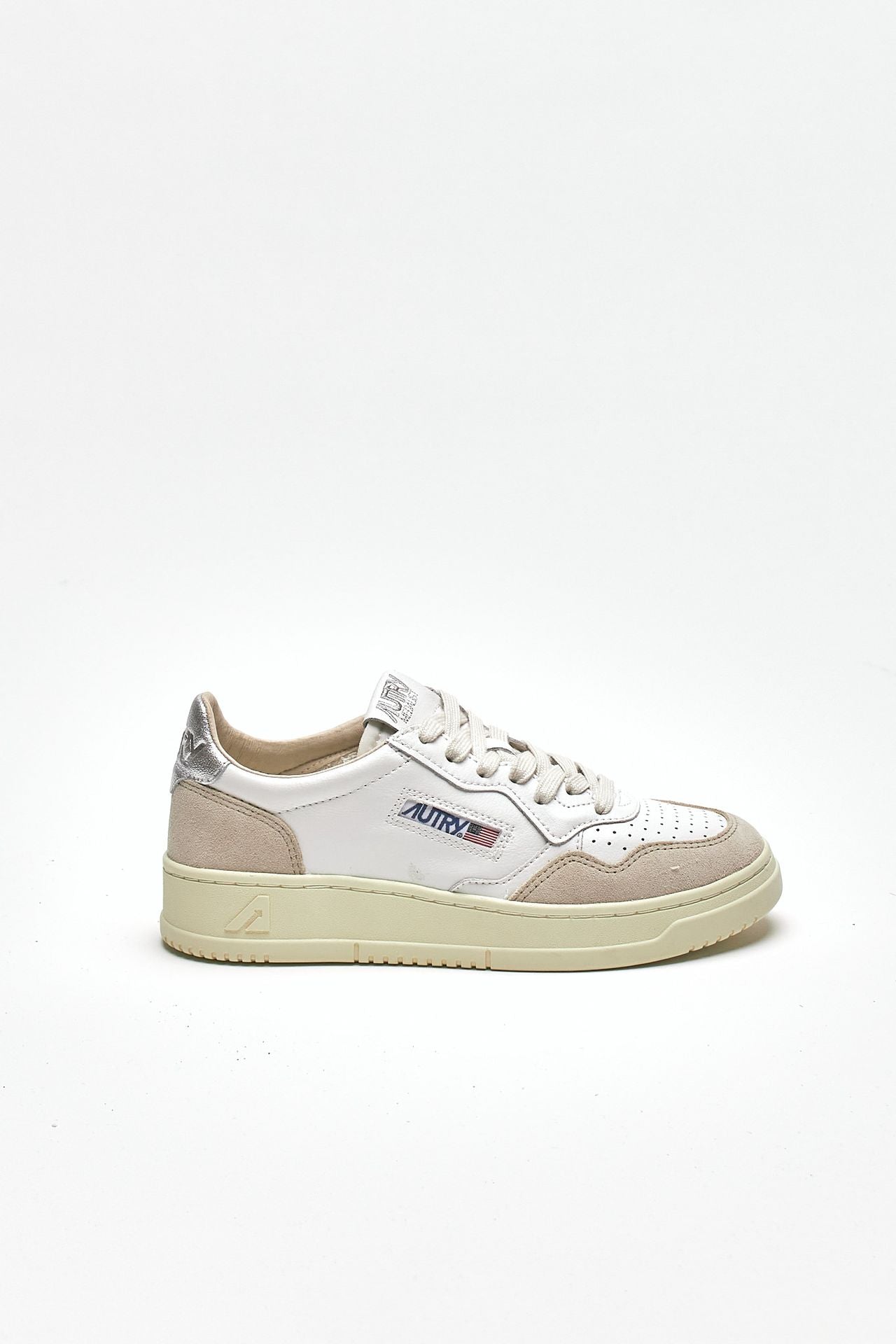 Sneakers Autry Donna In Pelle Bianca Con Spoiler In Camoscio Rosa Art Aulw Sl03 Sneakers Autry Donna In Pelle Bianca Con Spoiler In Camoscio Rosa Art Aulw Sl03