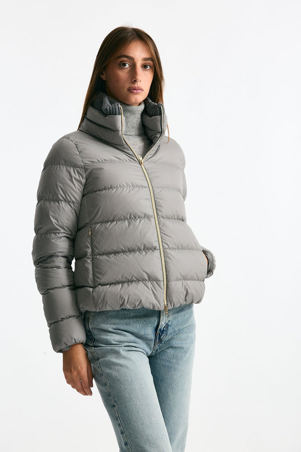 Piumino corto grigio chiaro donna Herno