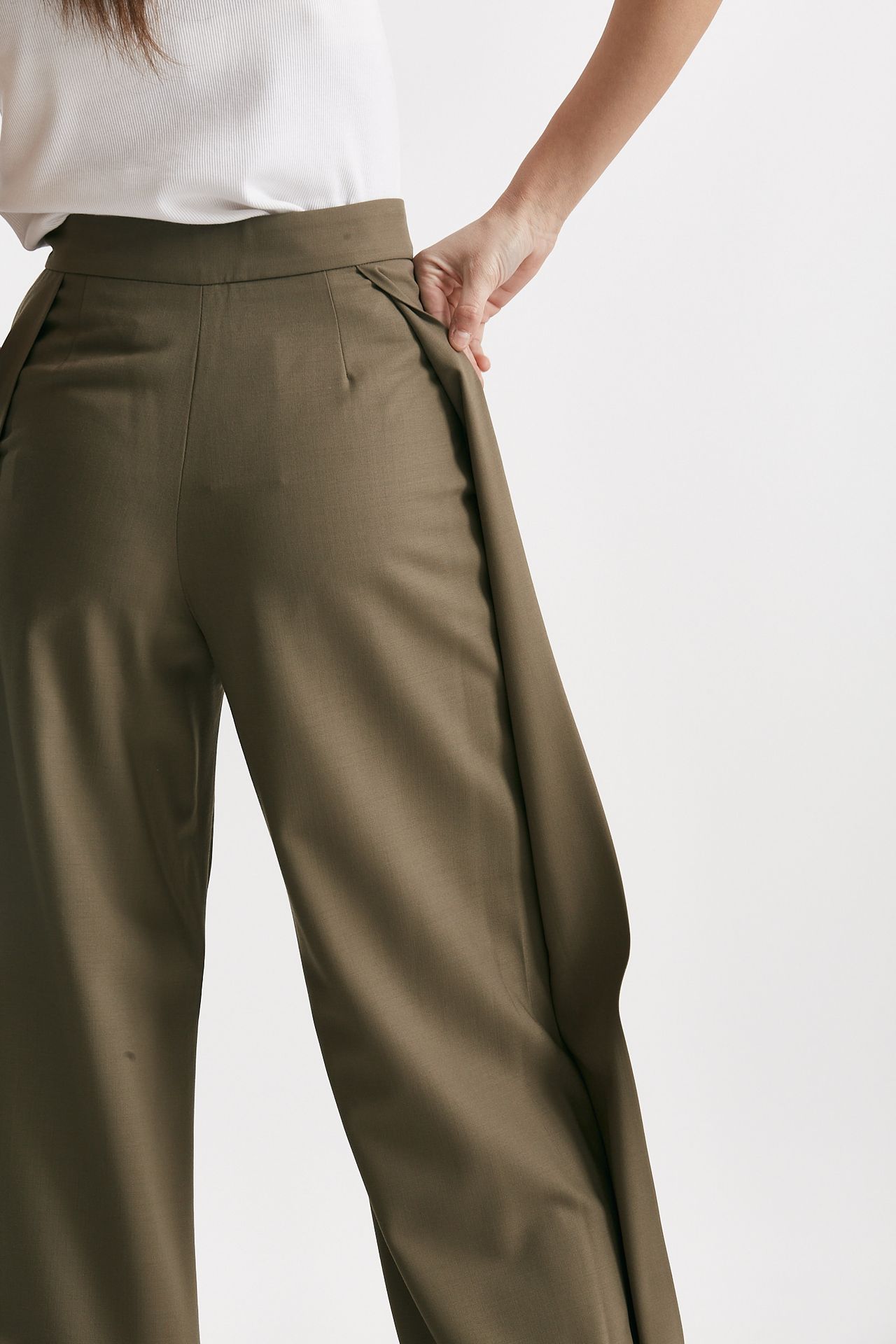 pantalone pinces vita alta con pinces kaki donna Iro - 6