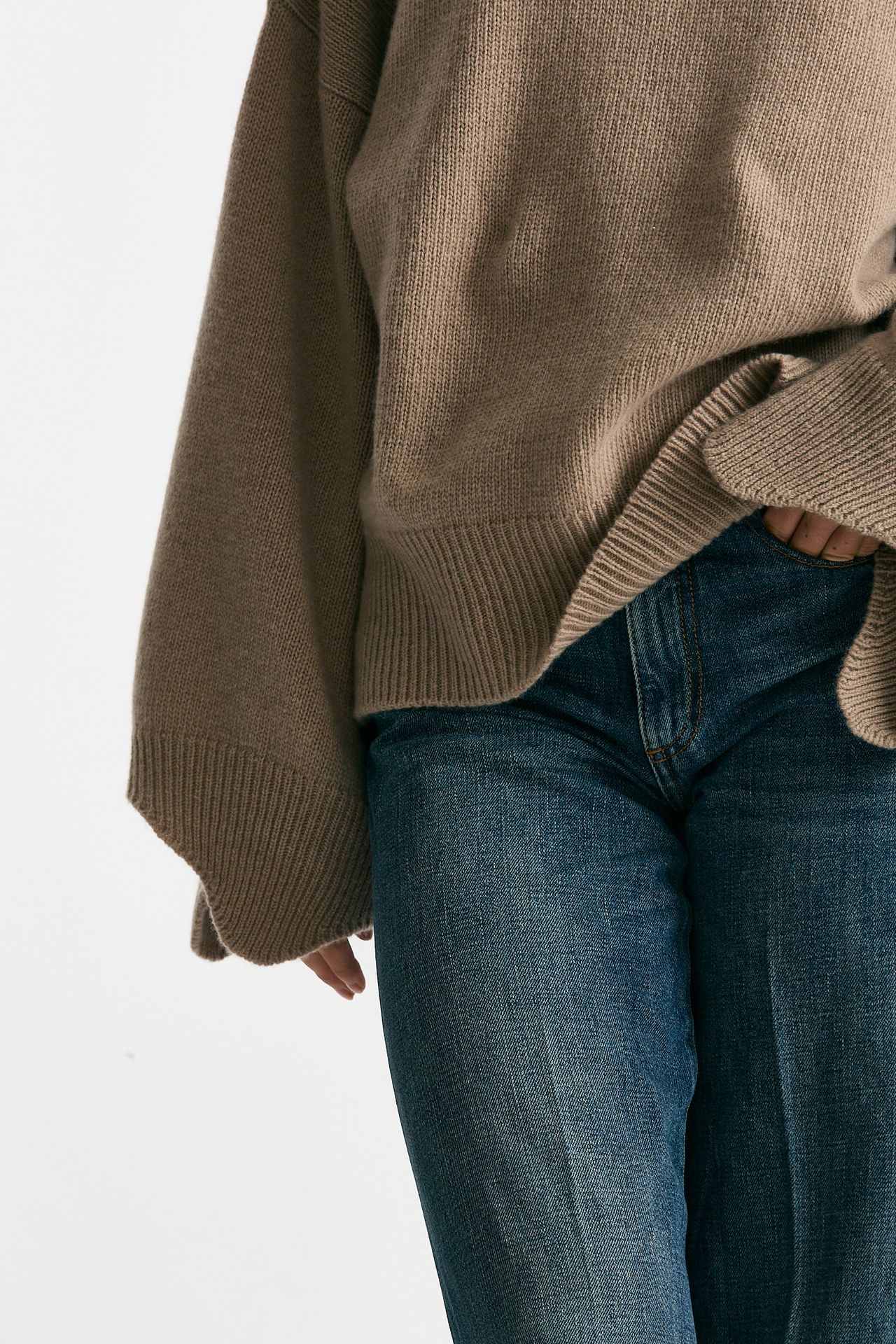 Maglia over in cashmere tortora chiaro donna Trentatreundici - 5