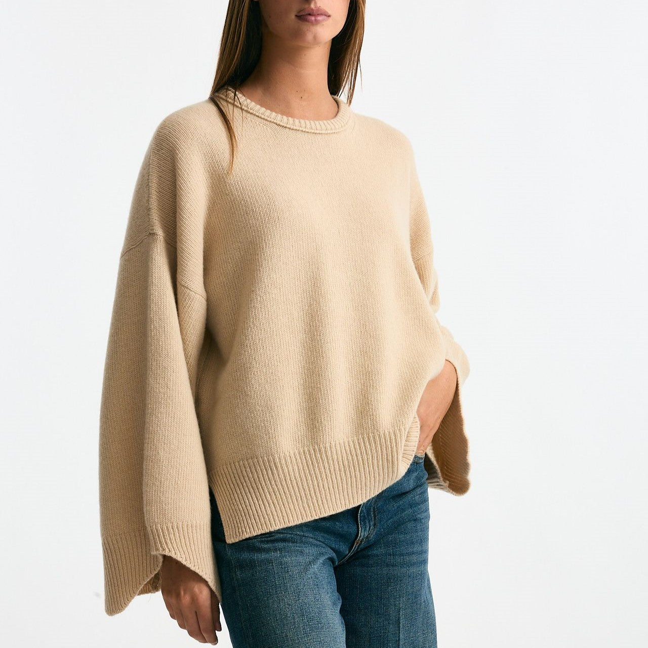 Maglia over in cashmere beige donna Trentatreundici - 7