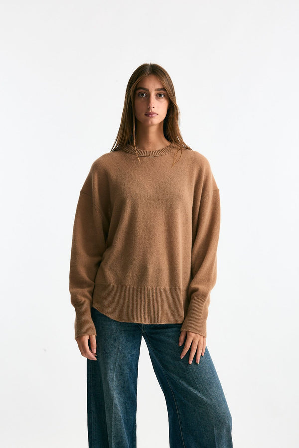 Maglia over in cashmere cammello donna Trentatreundici