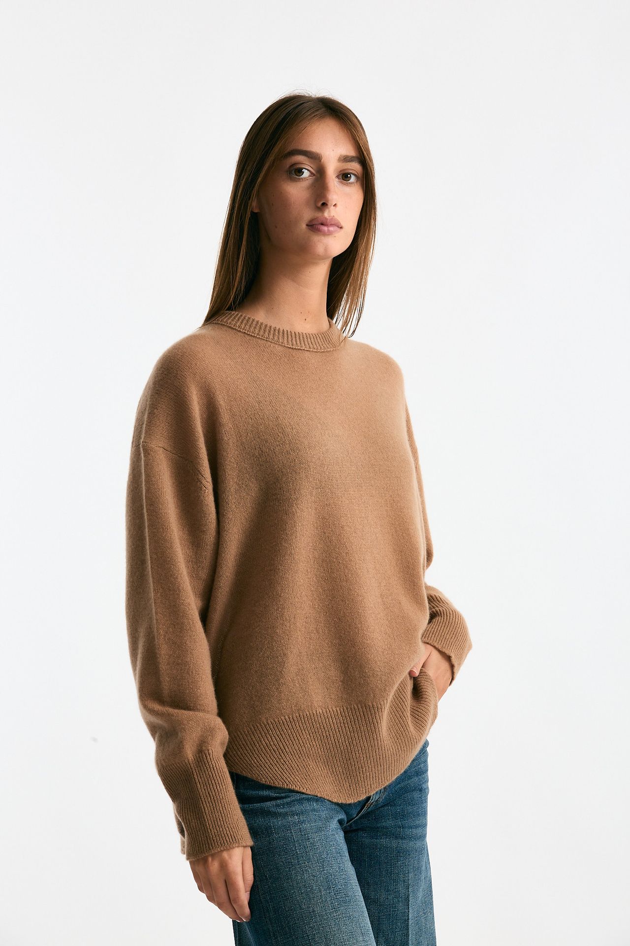 Maglia over in cashmere cammello donna Trentatreundici - 4