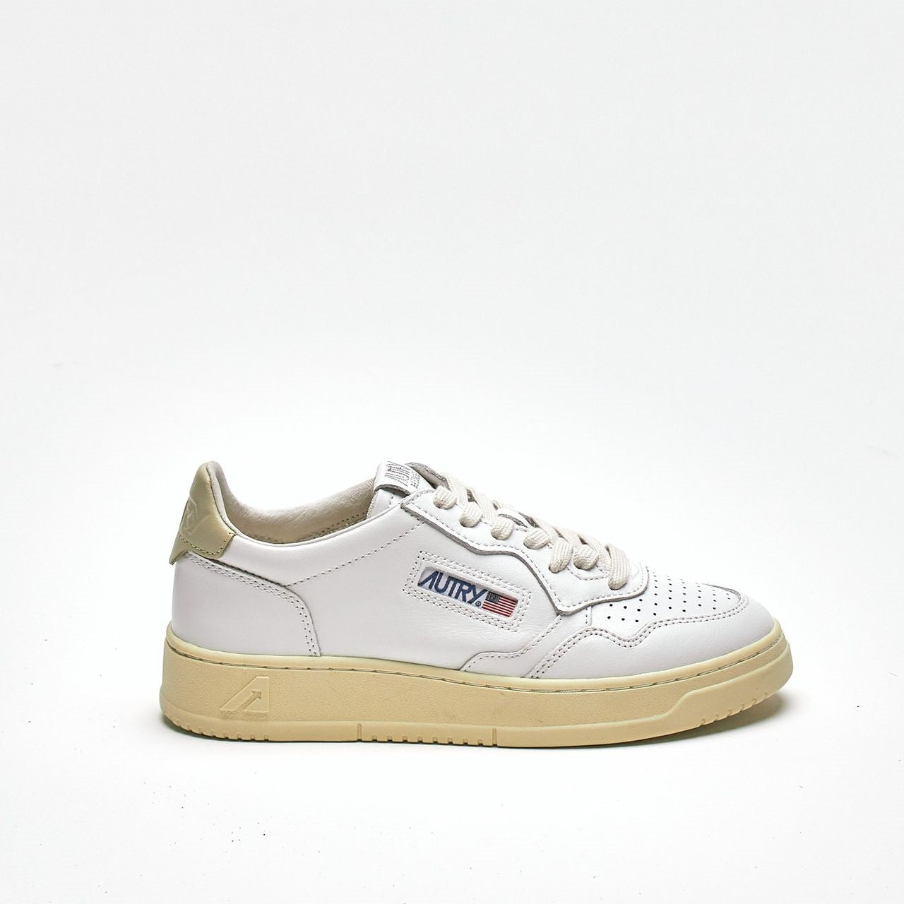 Sneakers MEDALIST LOW-AULW-LL87 in pelle donna Autry - 8