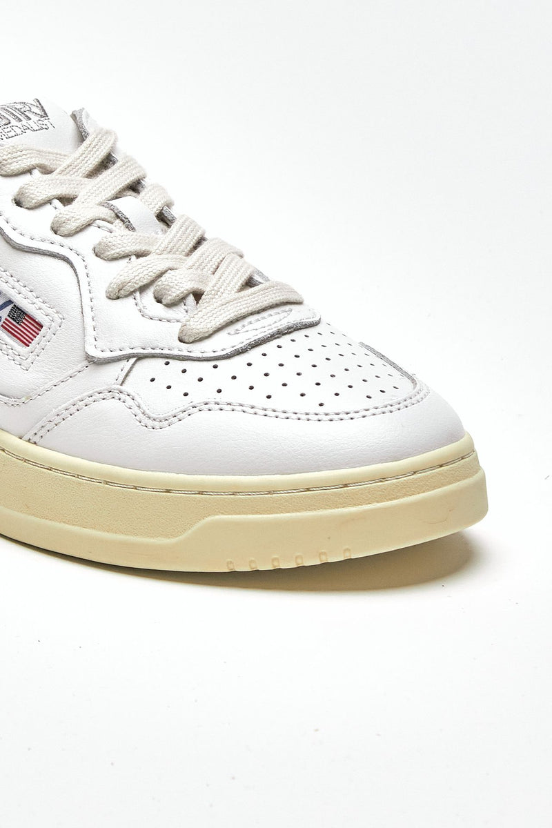 Sneakers MEDALIST LOW-AULW-LL87 in pelle donna Autry - 5