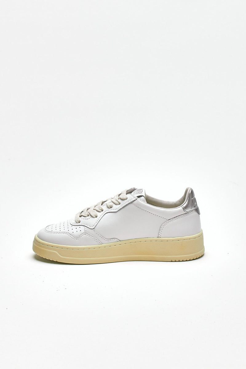 Sneakers MEDALIST LOW-AULW-LL05 in pelle donna Autry - 4