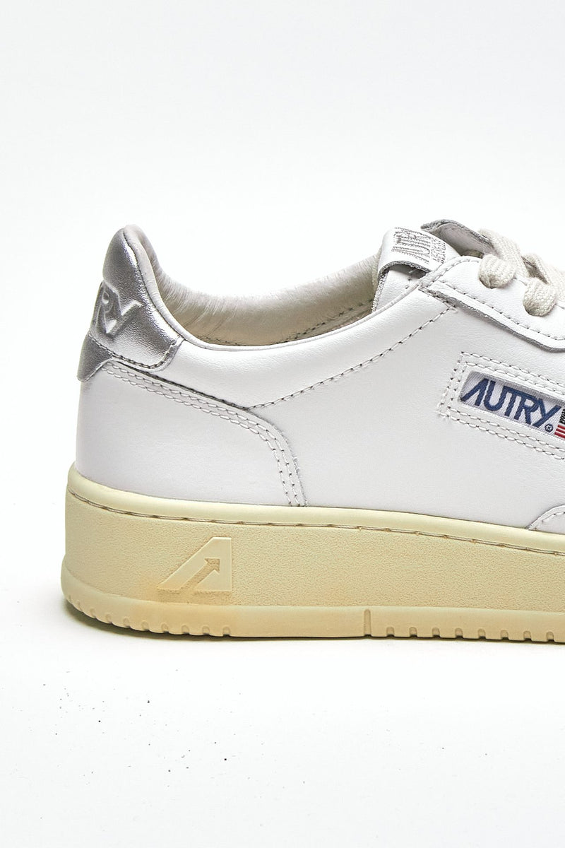 Sneakers MEDALIST LOW-AULW-LL05 in pelle donna Autry - 7