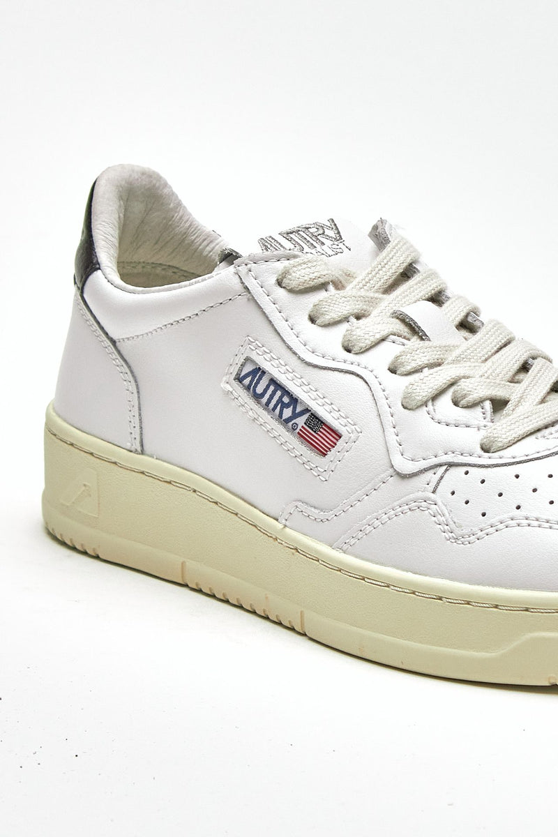 Sneakers MEDALIST LOW-AULW-LL22 in pelle donna Autry - 5