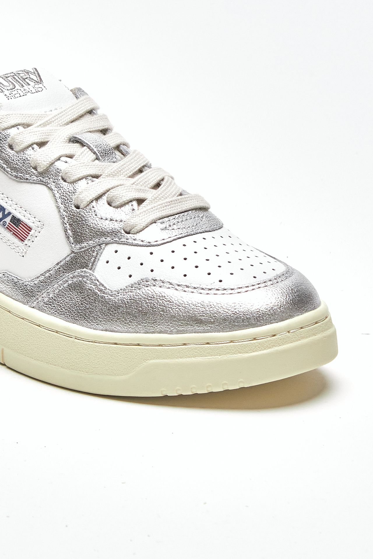 Sneakers MEDALIST LOW-AULW-WB18 in pelle donna Autry - 5
