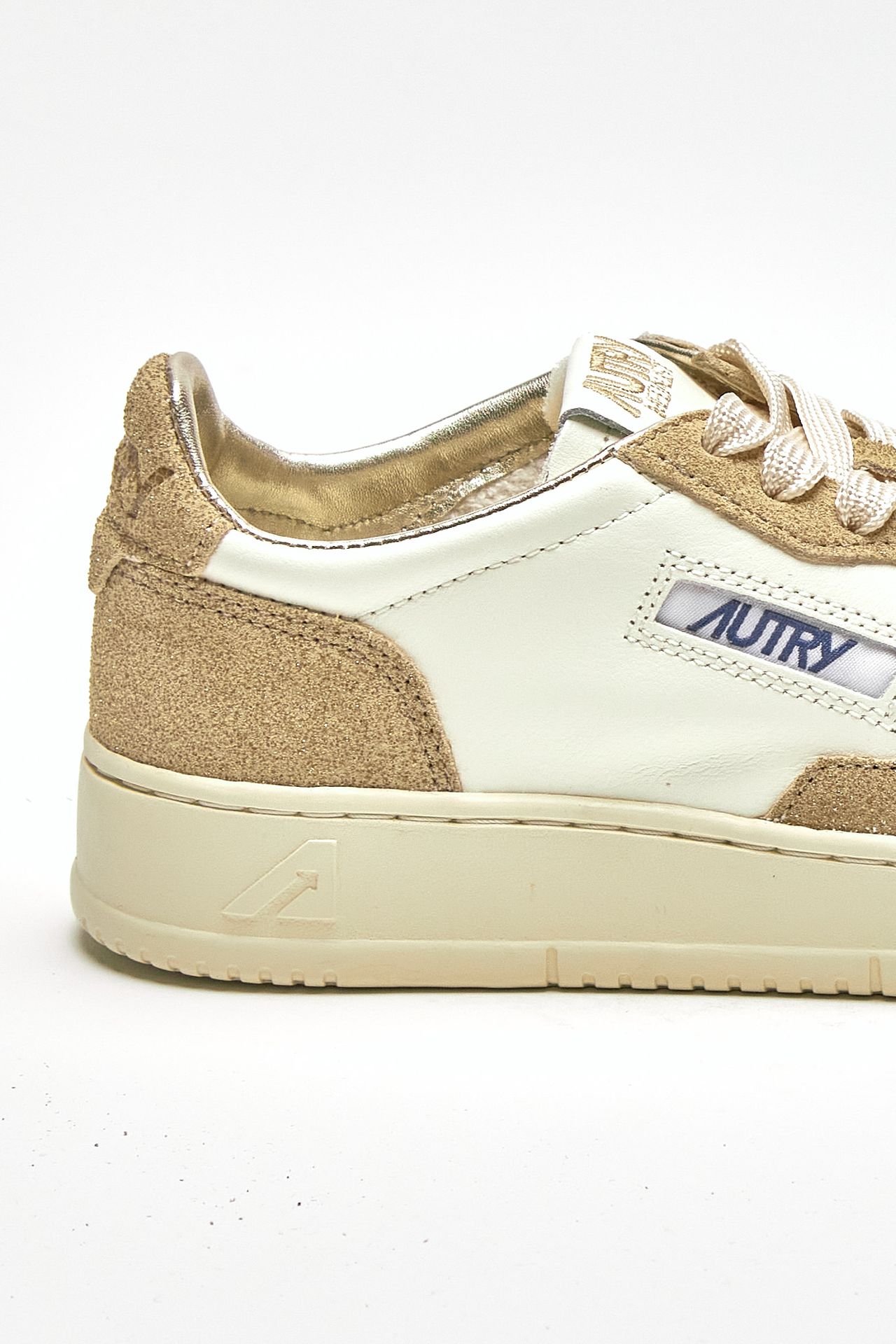 Sneakers MEDALIST LOW-AULW-TA03 in pelle donna Autry - 6