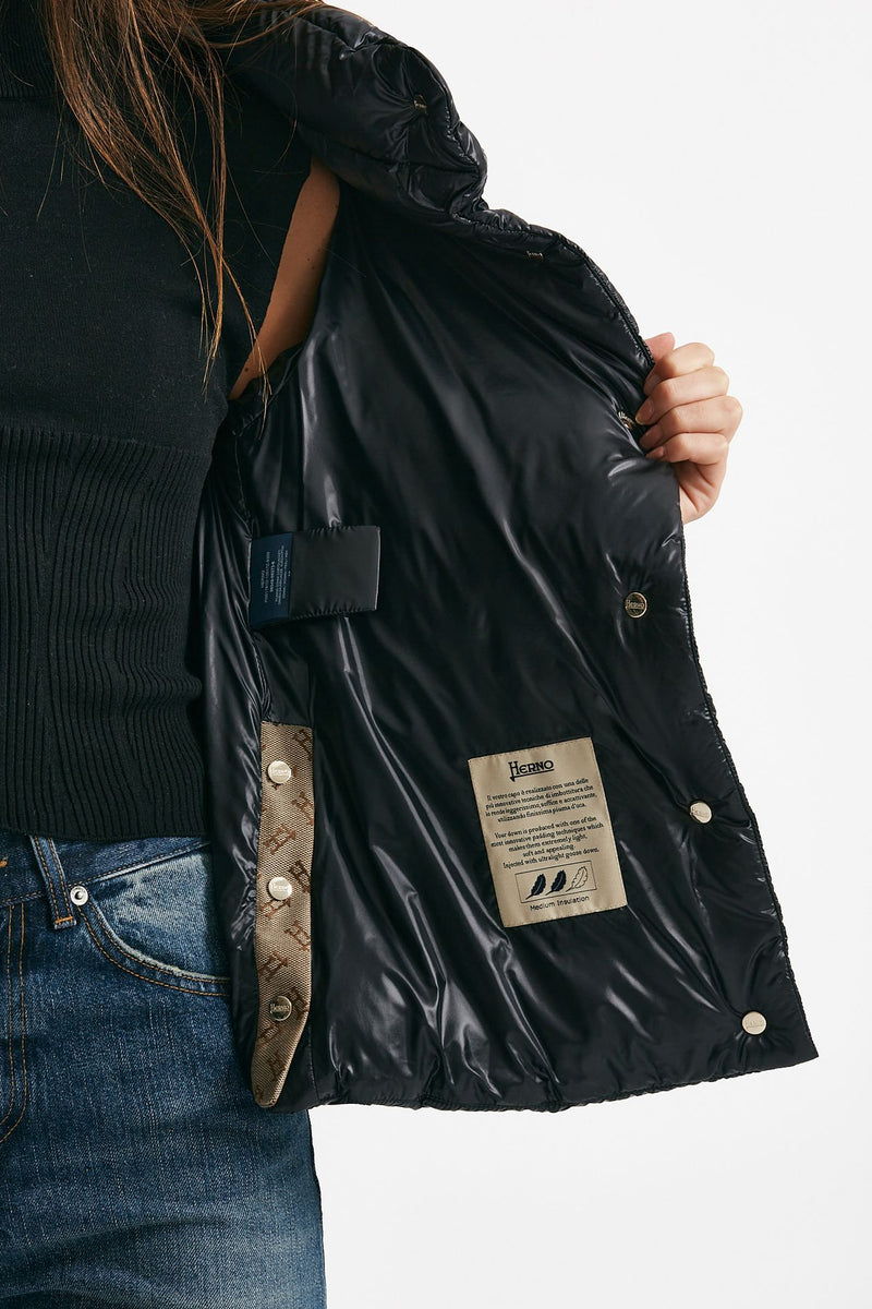 piumino corto in nylon ultralight nero donna Herno - 9