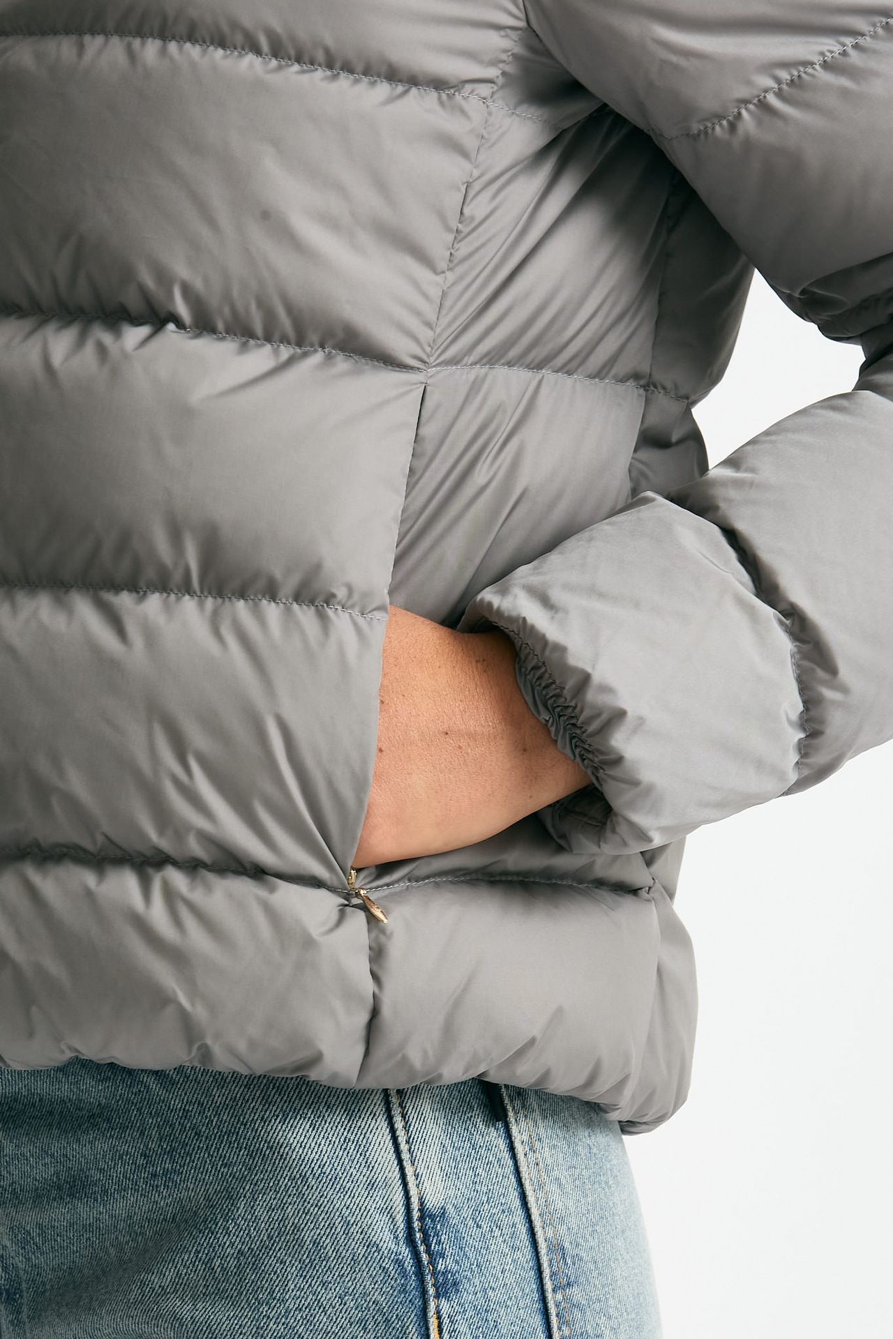 Piumino corto grigio chiaro donna Herno - 6