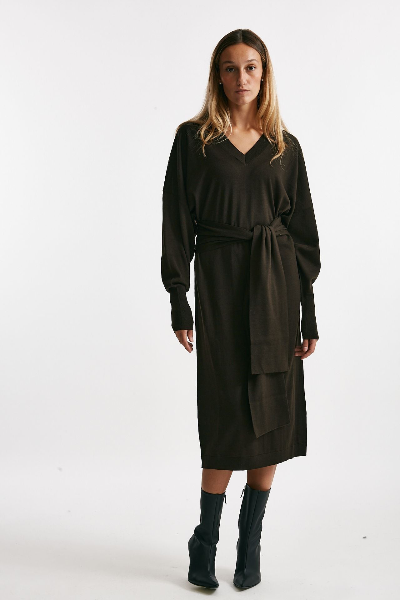 abito in maglia scollo a v cioccolato donna Nude - 1