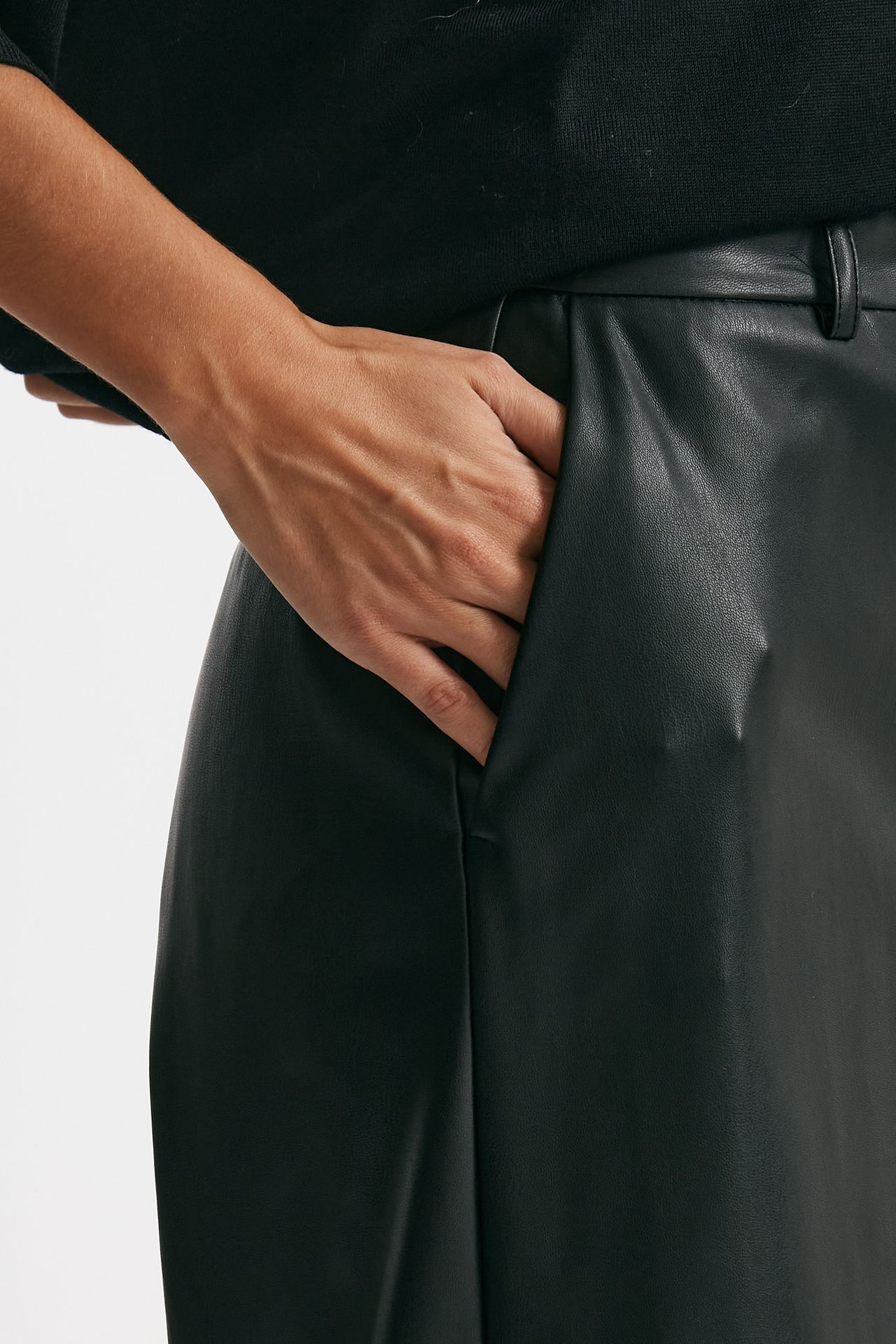 pantalone vita alta ampio eco pelle nero donna Nude - 7