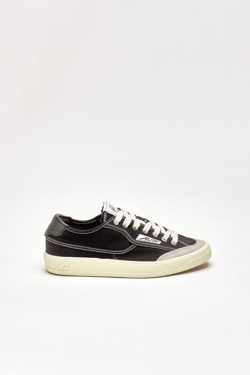 Sneakers SNEAKERS WINDSCAPE LOW in canvas nero donna Autry - 1