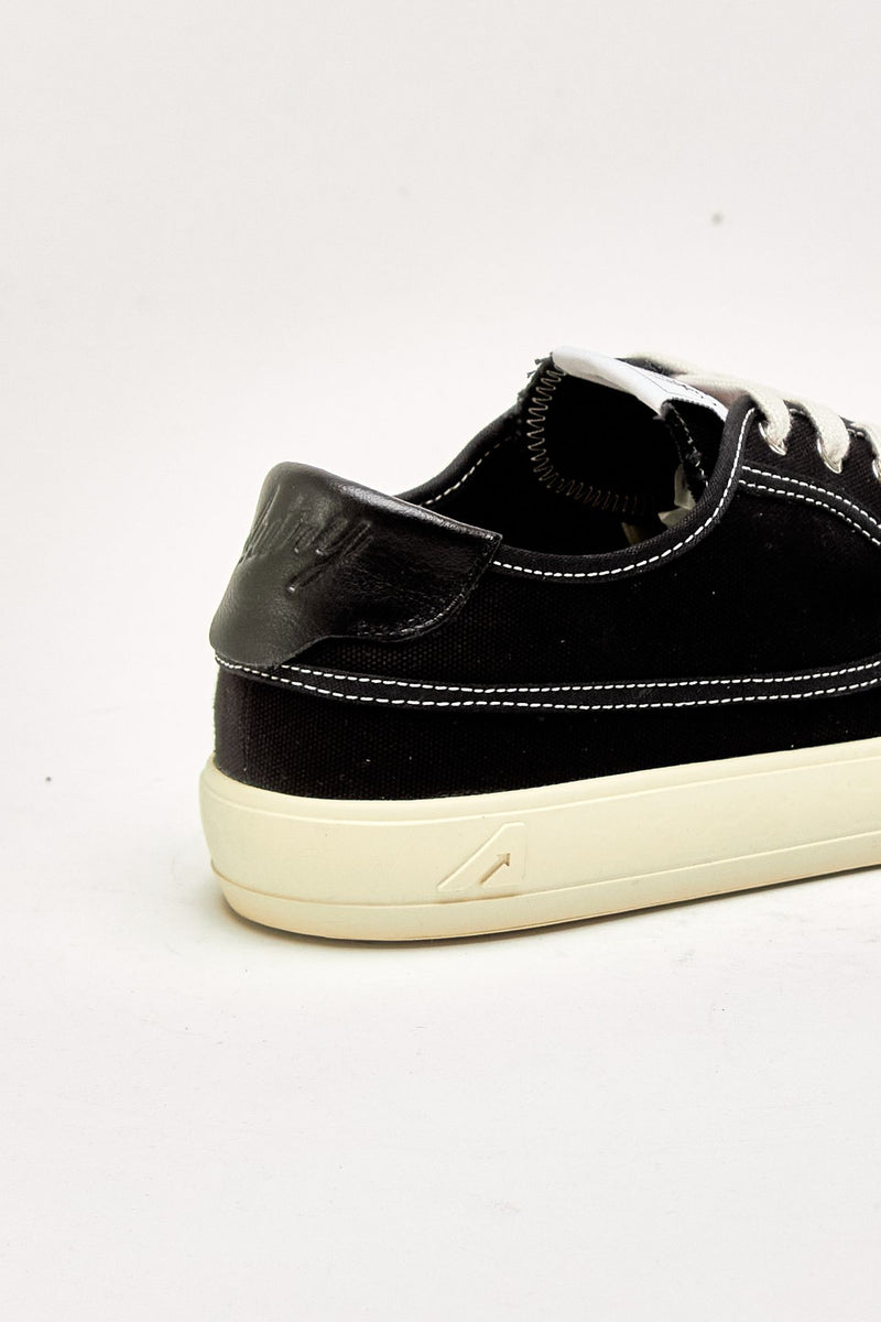 Sneakers SNEAKERS WINDSCAPE LOW in canvas nero donna Autry - 7