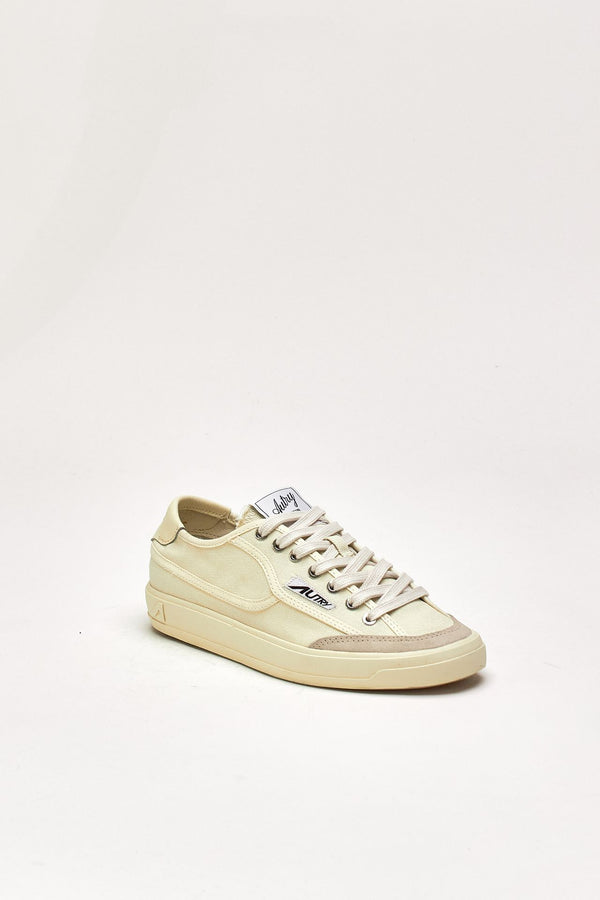 Sneakers SNEAKERS WINDSCAPE LOW in canvas crema donna Autry