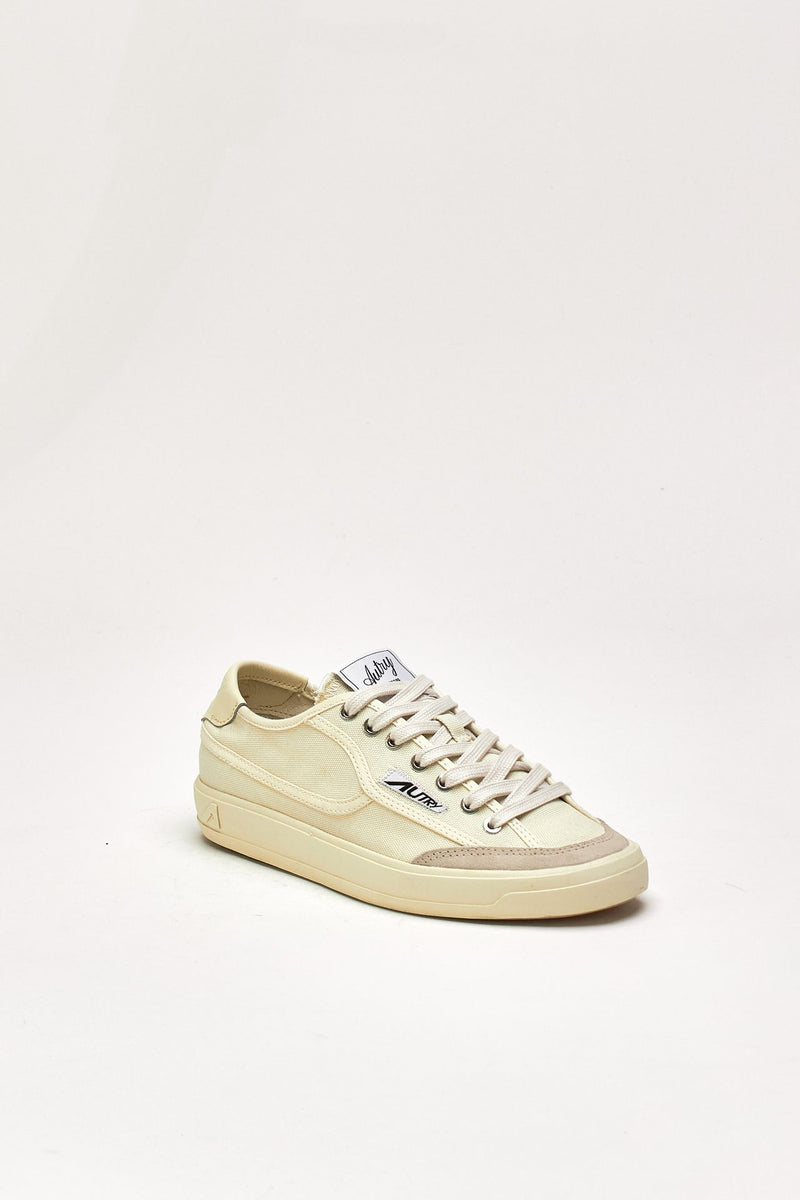 Sneakers SNEAKERS WINDSCAPE LOW in canvas crema donna Autry - 2