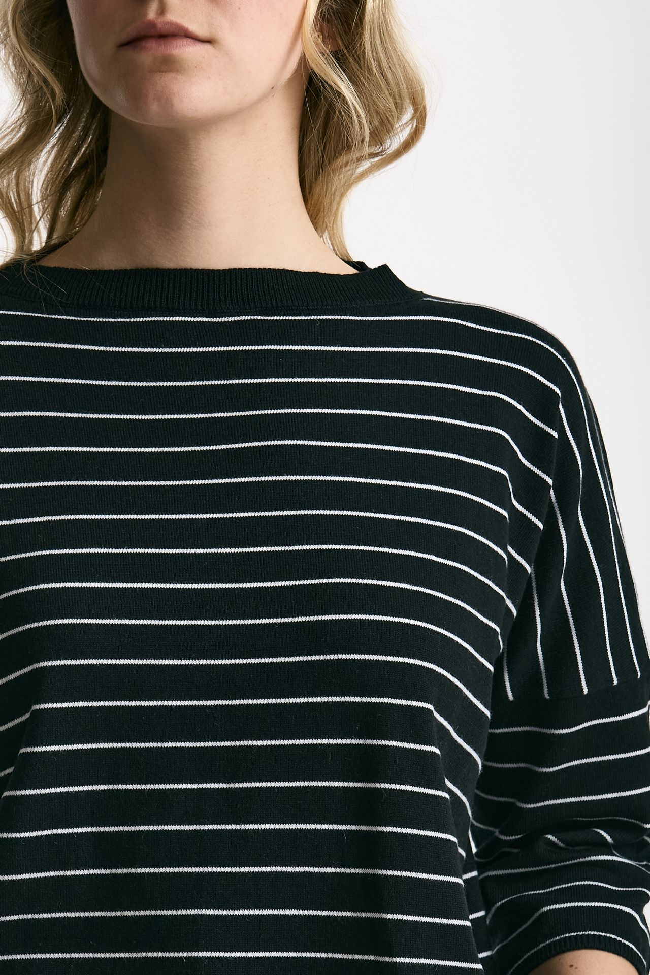 Maglia scatolina nero con riga bianca donna Be you - 5
