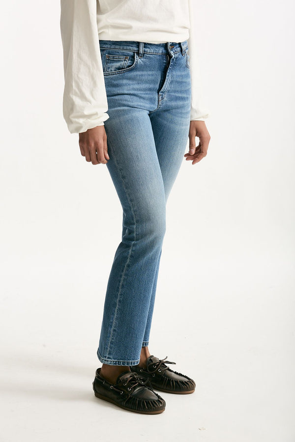 Jeans trombetta lavaggio chiaro donna Fay