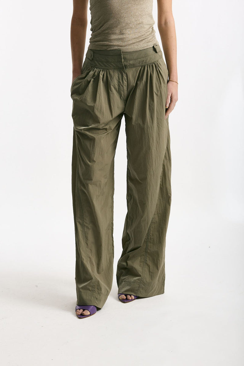Pantalone vita regolare in tessuto tecnico verde donna Iro - 1