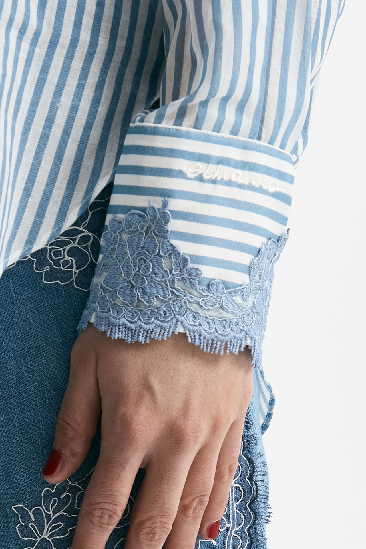 Camicia con applicazioni in pizzo rigata donna Ermanno firenze - 6