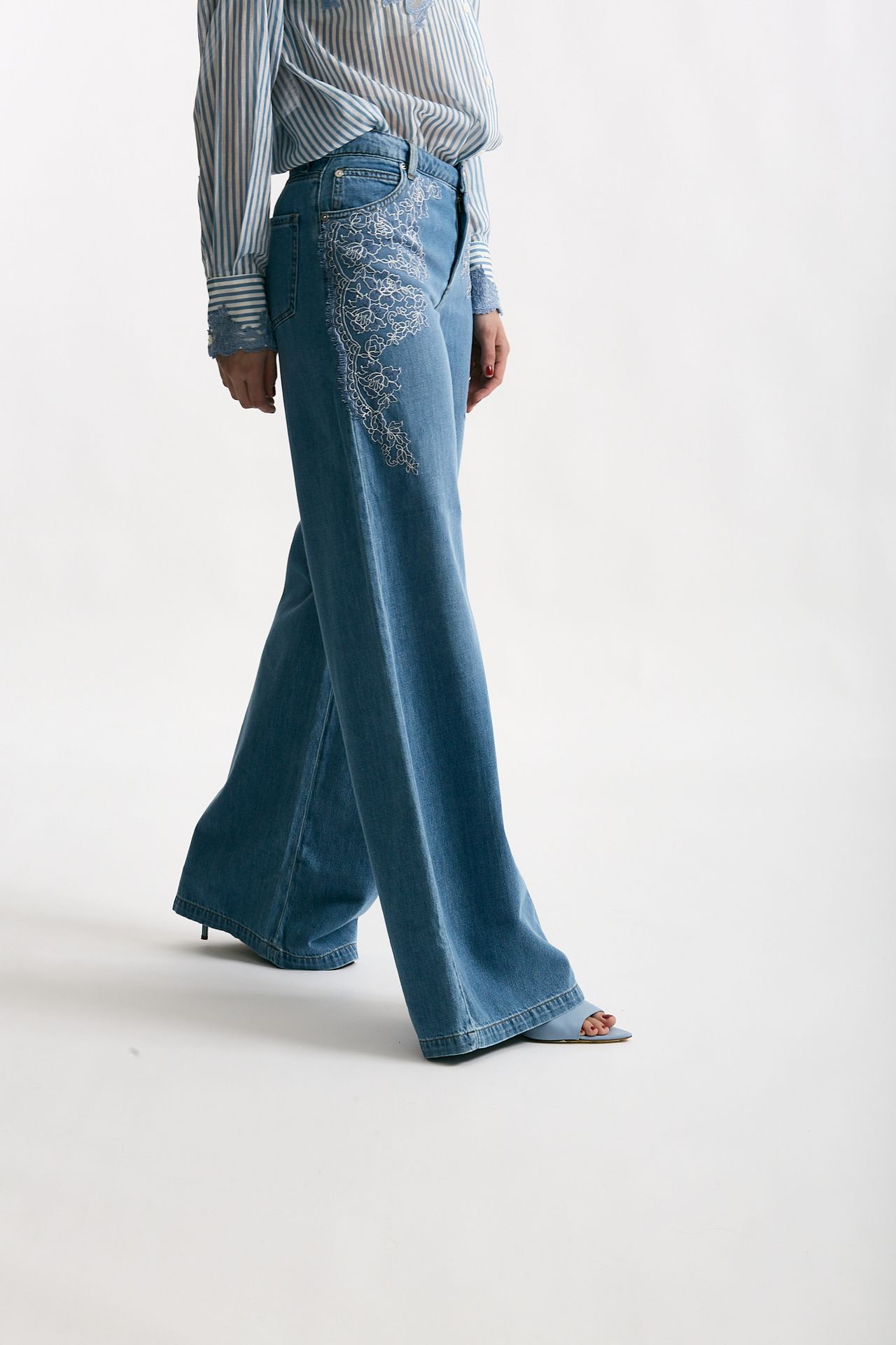 Jeans con applicazioni in pizzo donna Ermanno firenze - 5