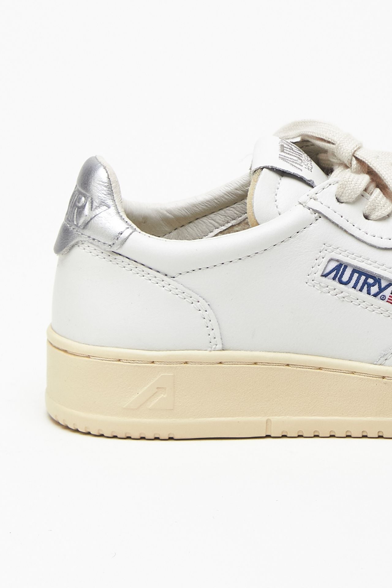 Sneakers MEDALIST LOW-AULW-LL05 in pelle donna Autry - 6