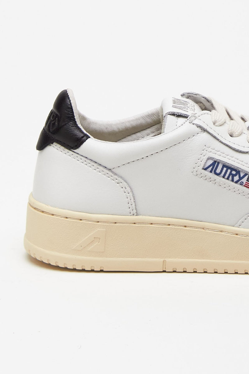 Sneakers MEDALIST LOW-AULW-LL22 in pelle donna Autry - 6