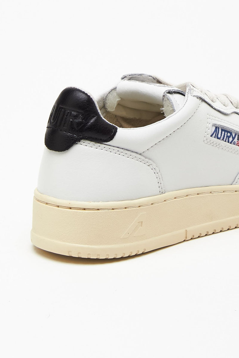 Sneakers MEDALIST LOW-AULW-LL22 in pelle donna Autry - 7