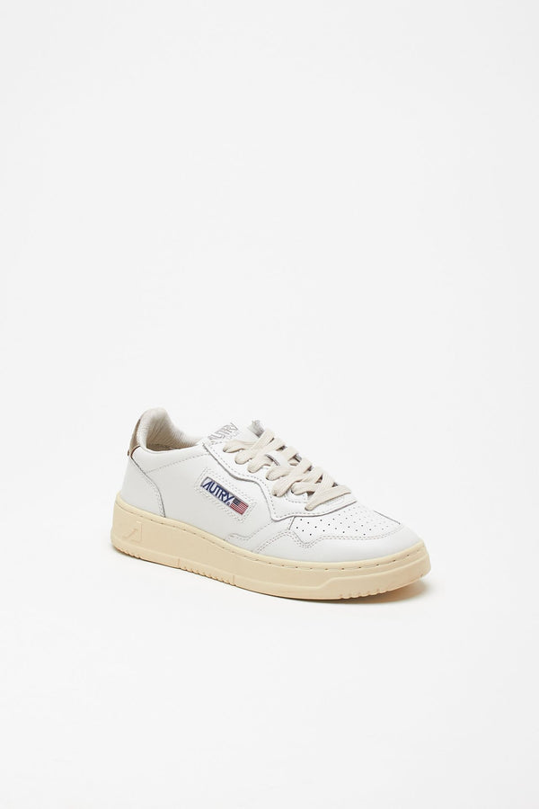 Sneakers MEDALIST LOW-AULW-LL06 in pelle donna Autry
