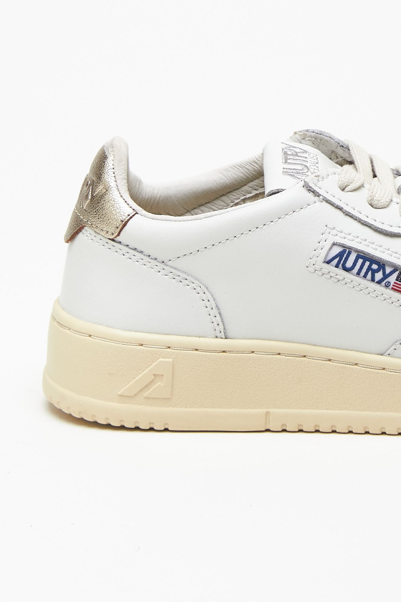 Sneakers MEDALIST LOW-AULW-LL06 in pelle donna Autry - 6