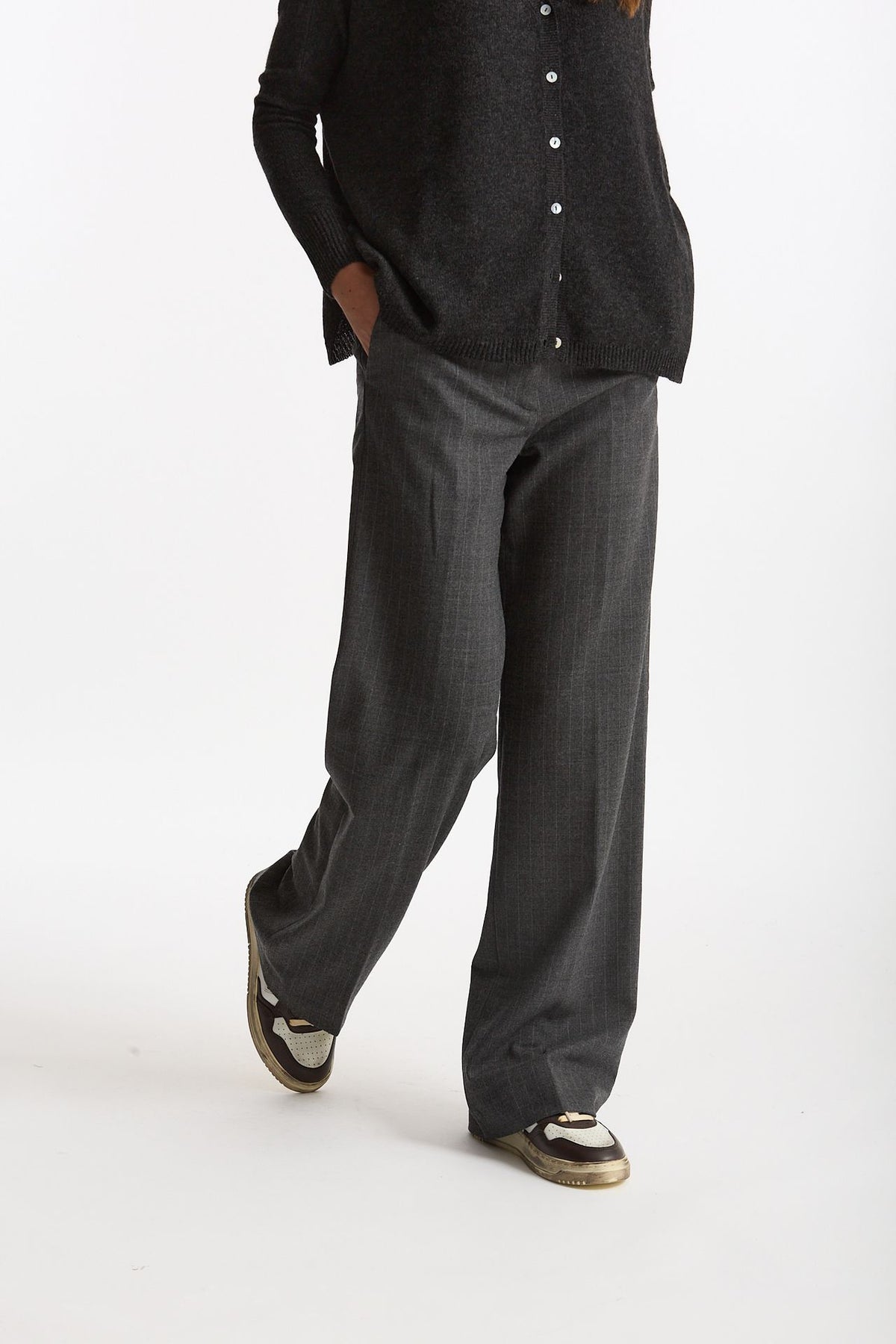 Pantalone palazzo FIAMMA gessato bianco e grigio donna Nine in the morning - 4