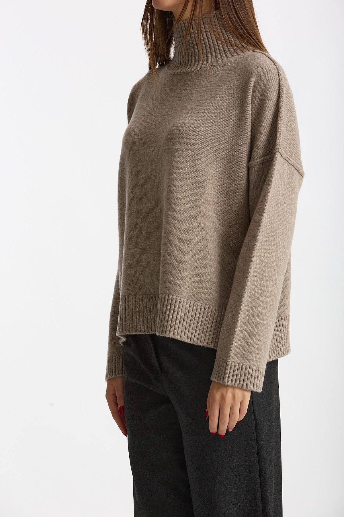 Maglia over dolcevita beige donna Scaglione - 2