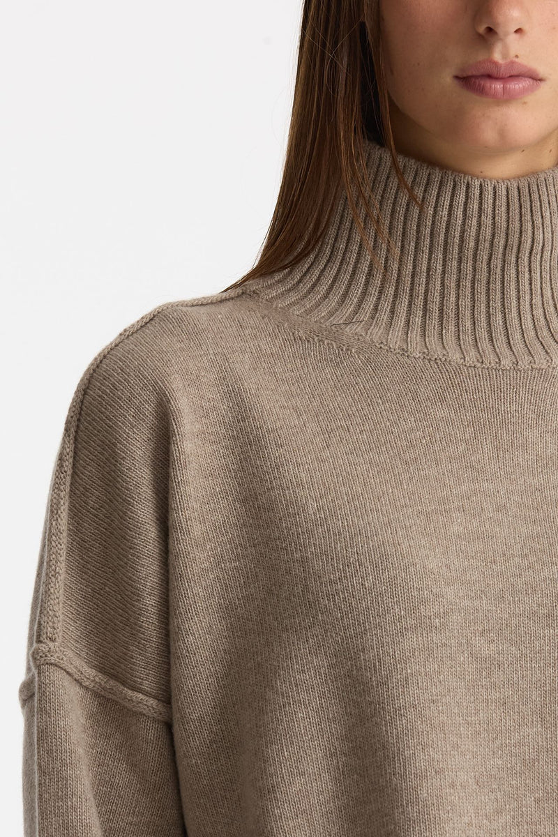 Maglia over dolcevita beige donna Scaglione - 5