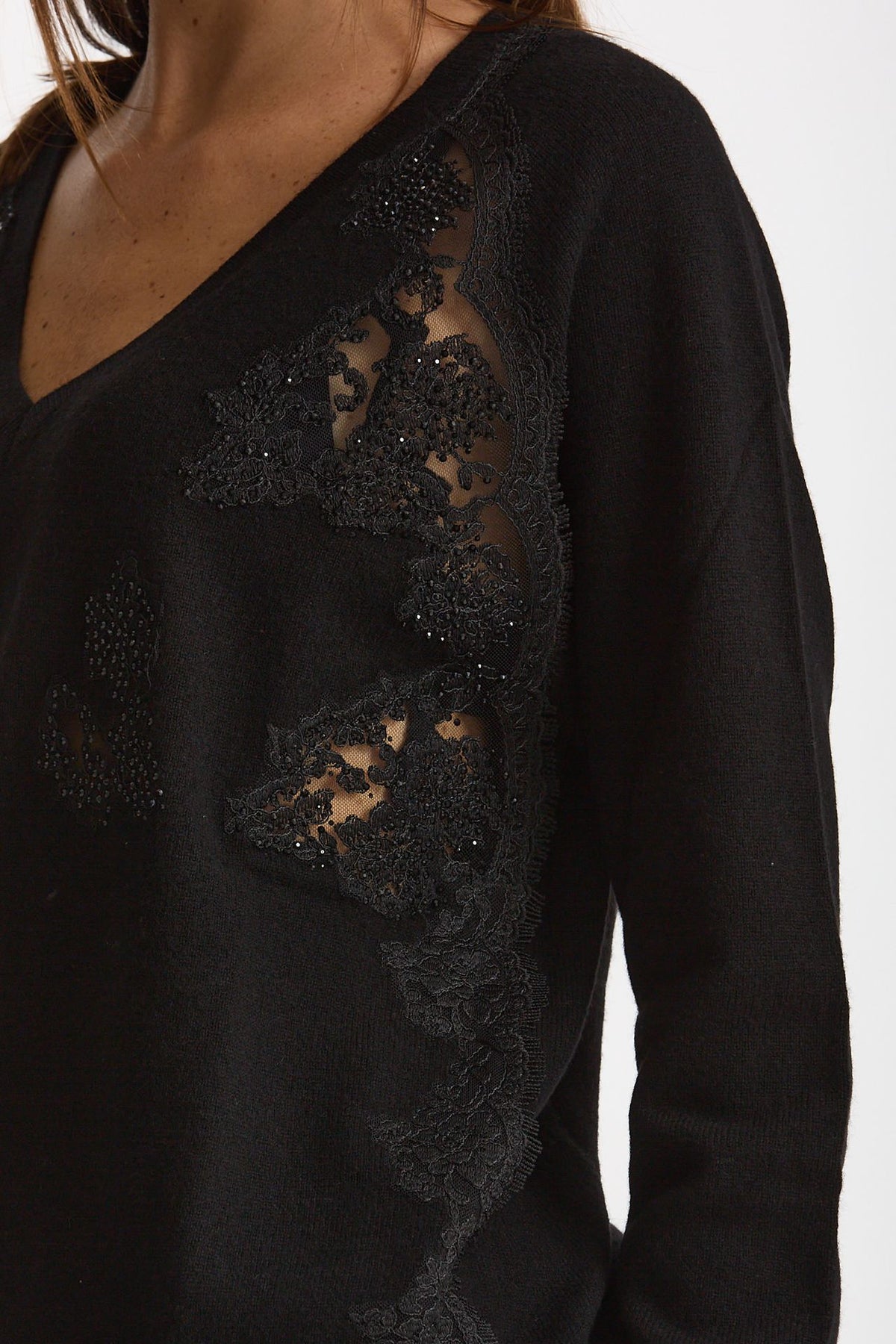 Maglia scollo a V applicazioni nero donna Ermanno firenze - 2