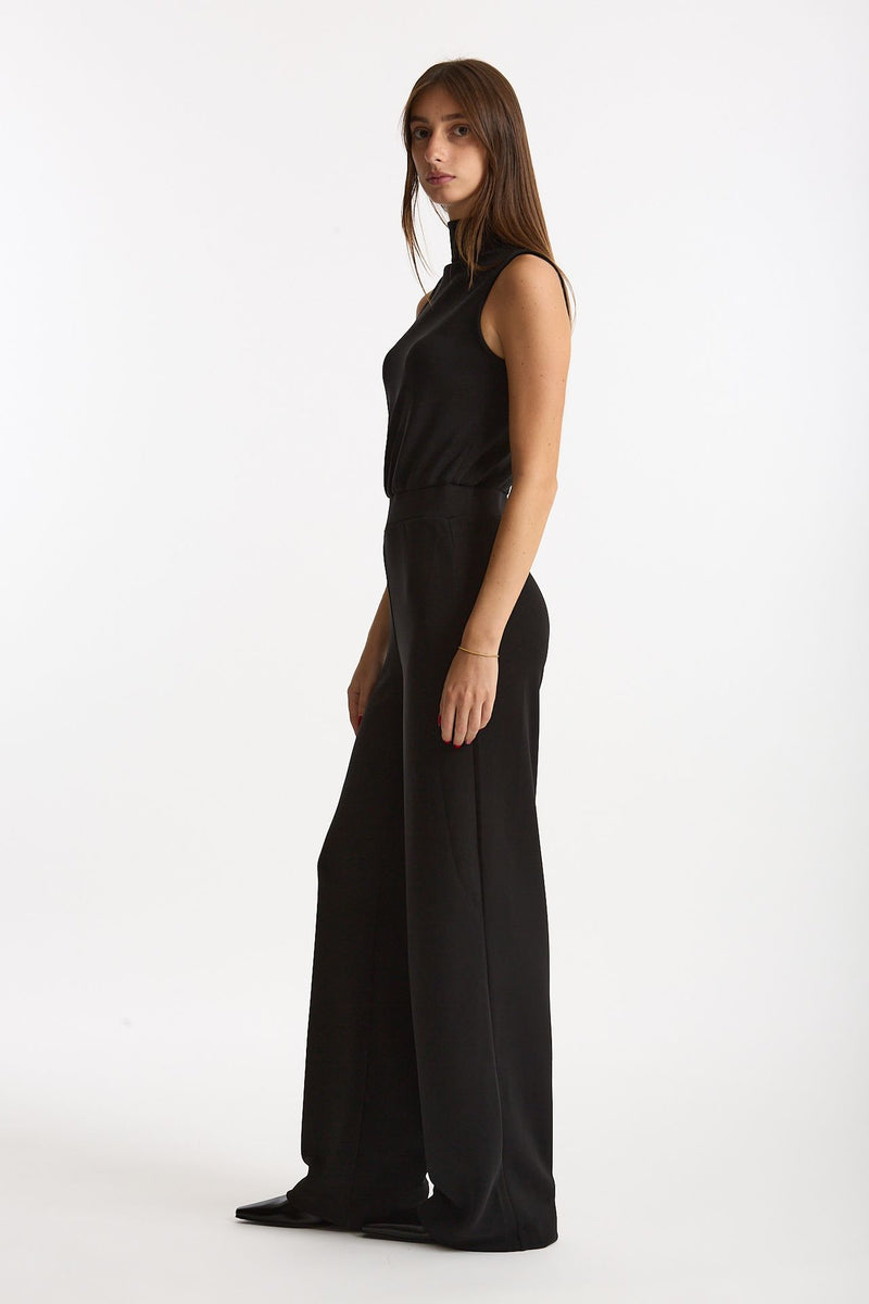 Jumpsuit smanicata nero donna Woc - 2