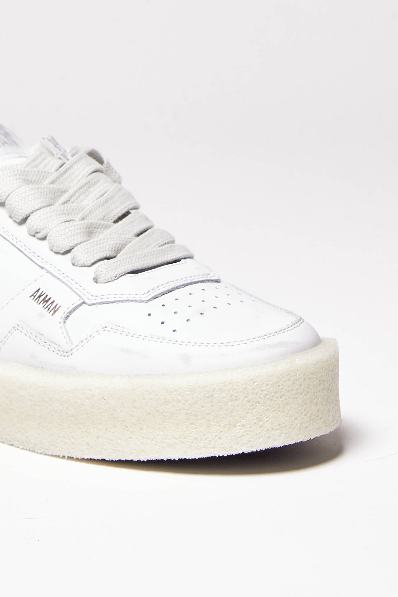 sneakers in pelle bianco uomo Akman - 1