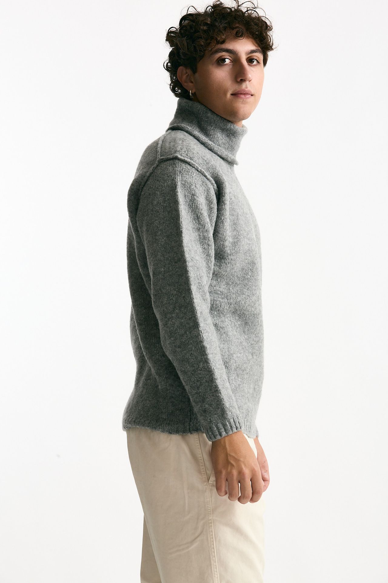 Dolcevita in lana e poliammide stretch bouclè grigio uomo C.p. company - 3