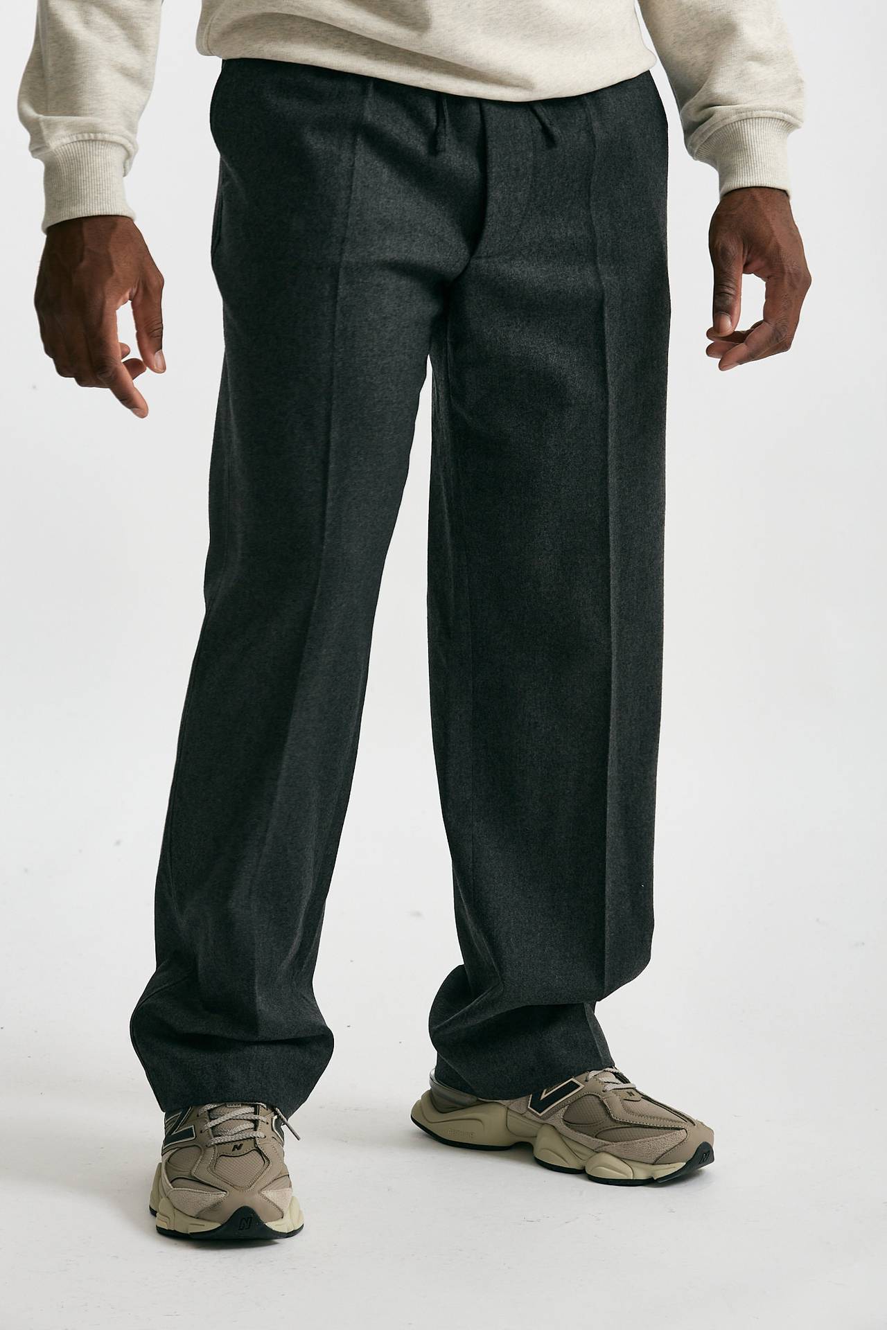 Pantalone lana e poliestere stretch grigio uomo Drôle de monsieur - 4