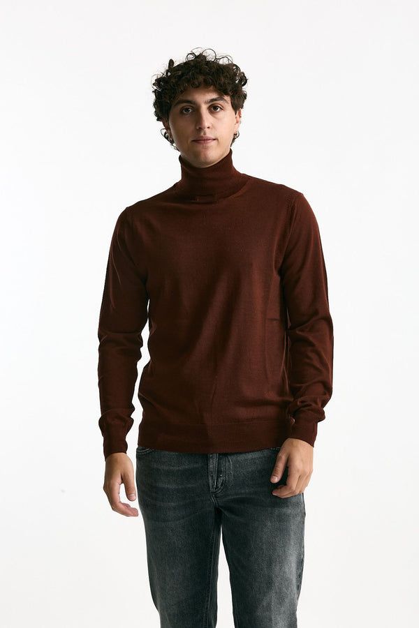 Dolcevita in lana rasata mattone uomo Hosio