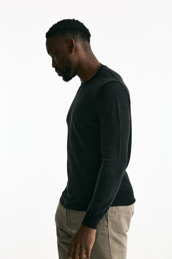 Maglia in lana e cashmere lavata nero uomo Mauro ottaviani