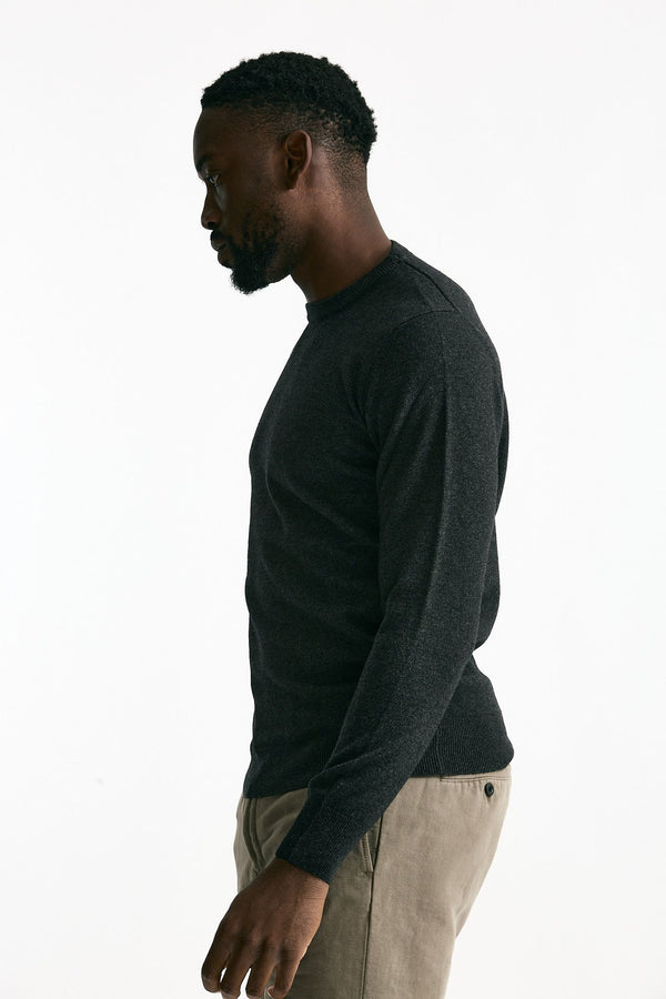 Maglia in lana e cashmere grigio antracite uomo Mauro ottaviani