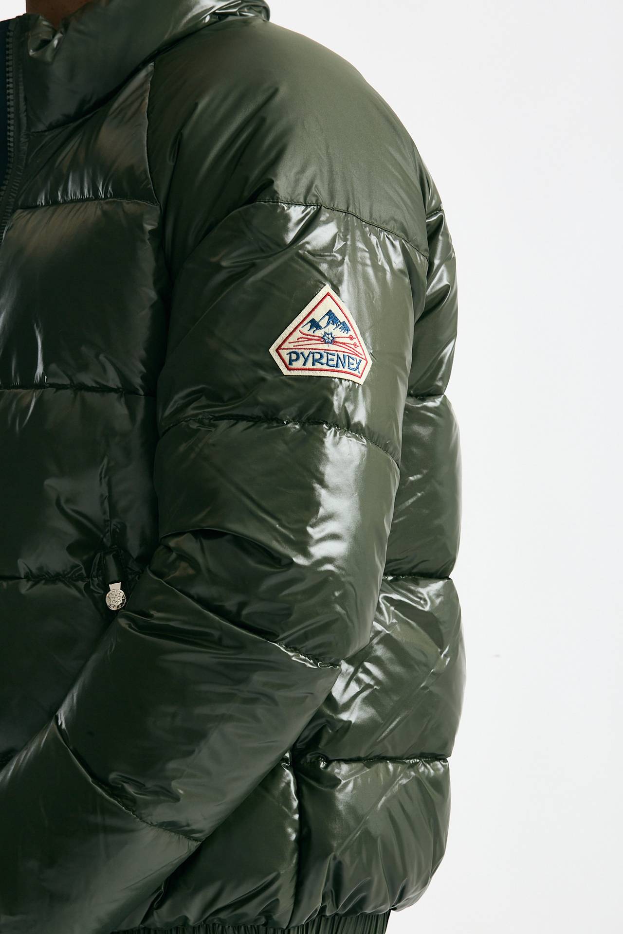 Piumino laccato verde militare Pyrenex Uomo – Pier Abbigliamento