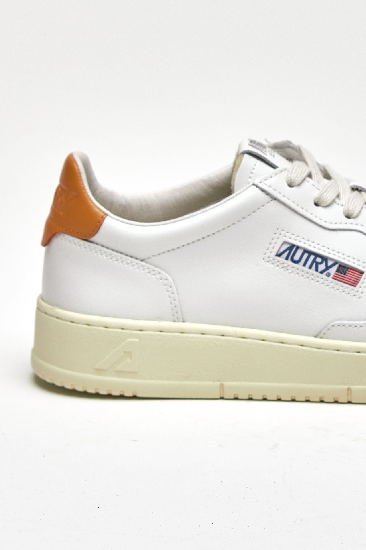 Sneakers MEDALIST LOW-AULM-LL26 in pelle uomo Autry - 6