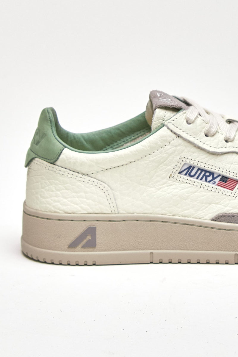 Sneakers MEDALIST LOW-AULM-NE16 in pelle martellata uomo Autry - 8