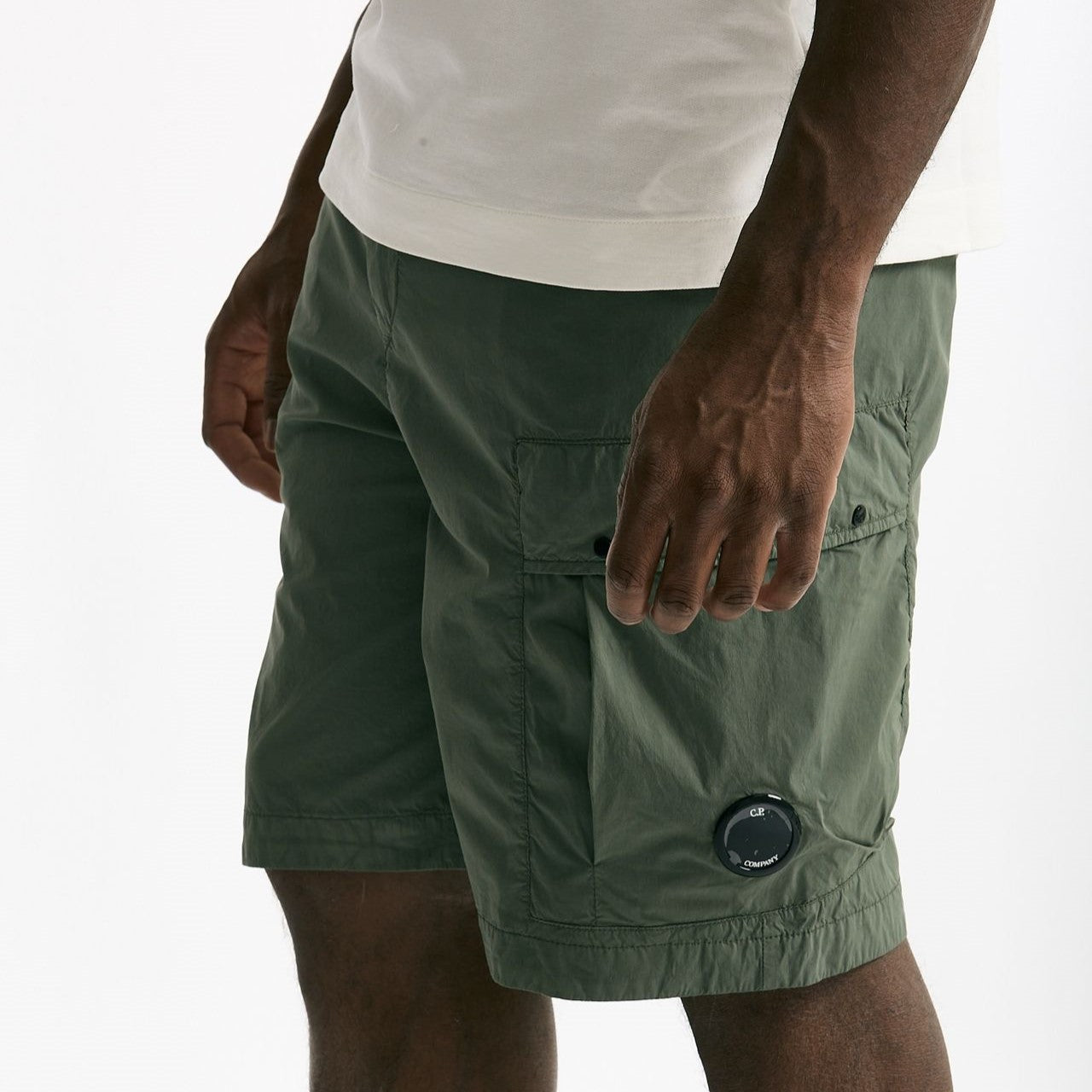 Bermuda in cotone e poliamide stretch verde uomo C.p. company - 9