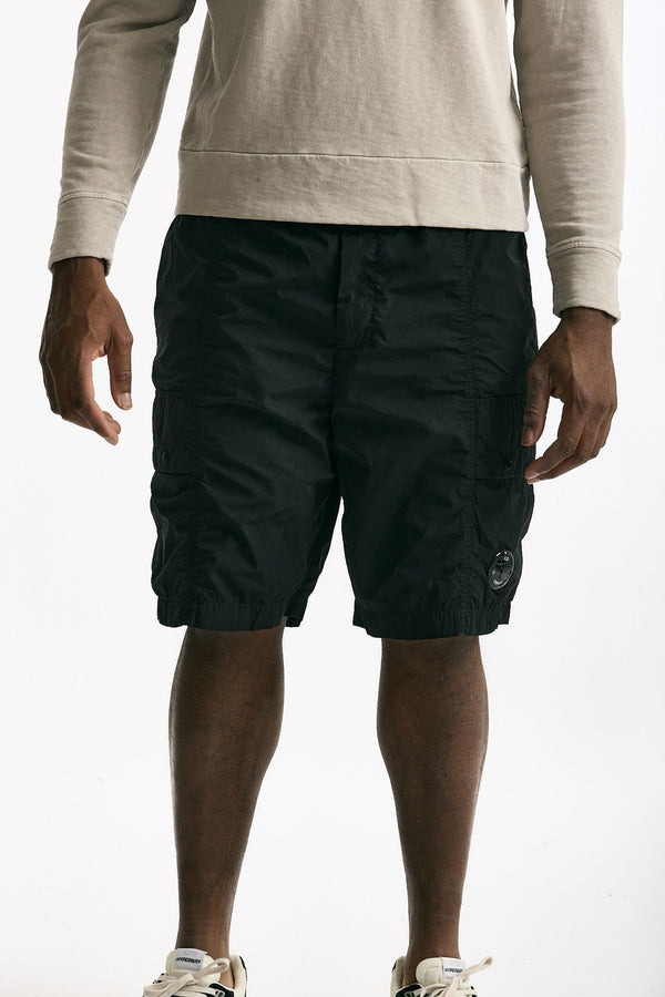 Bermuda in nylon colore nero uomo C.p. company