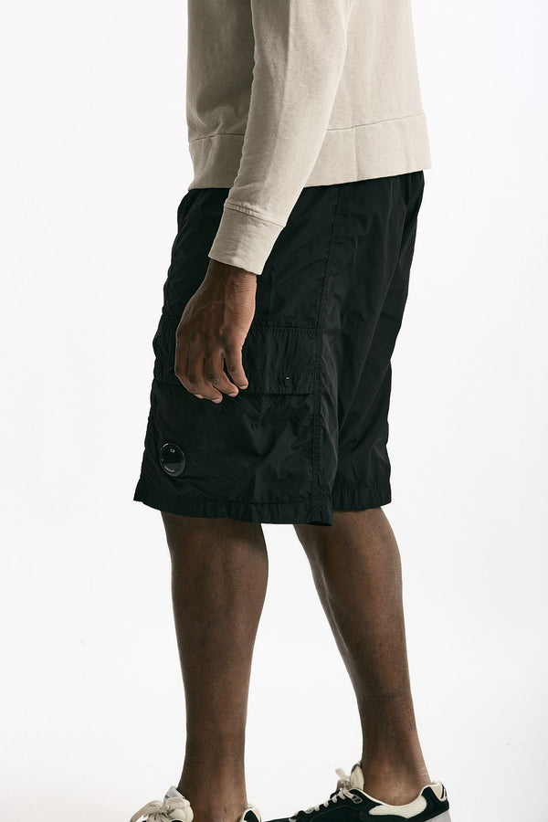 Bermuda in nylon colore nero uomo C.p. company