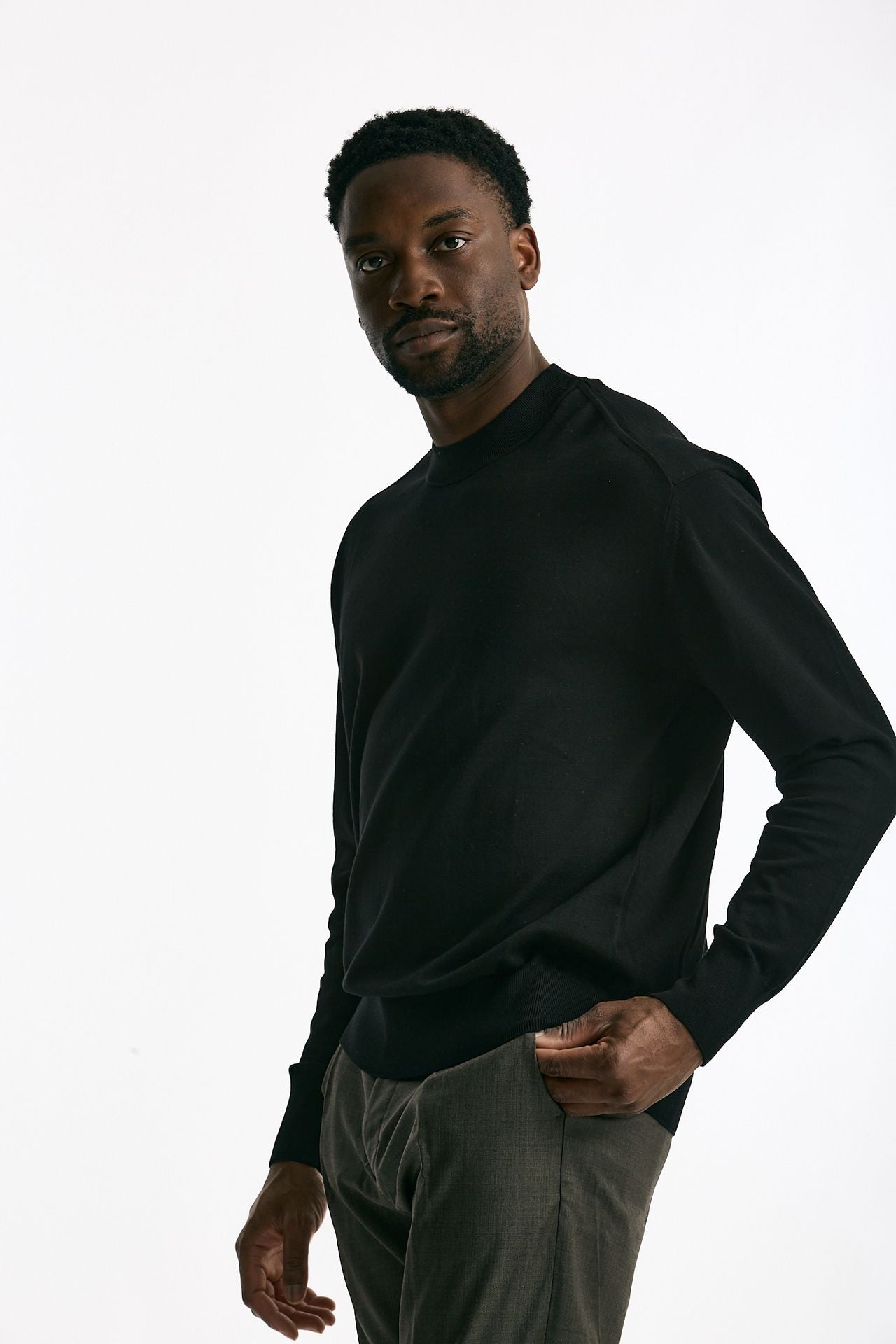 Maglia girocollo in cotone nero uomo Hosio - 2